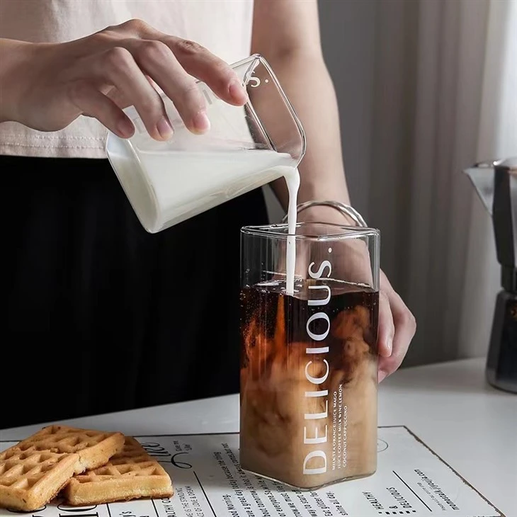 Square Glass Wine Cup